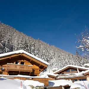 https://yeti-lodge-chalets.hotels-rhonealpes.com